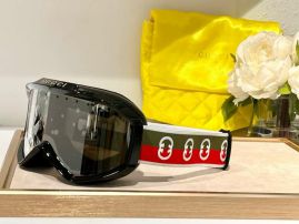 Picture of Gucci Sunglasses _SKUfw55707781fw